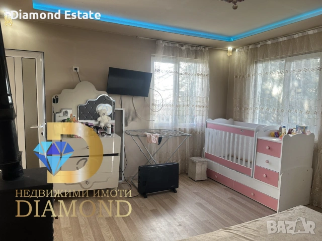 Двуетажна къща в село Здравец, общ. Димитровград, снимка 11 - Къщи - 53032379