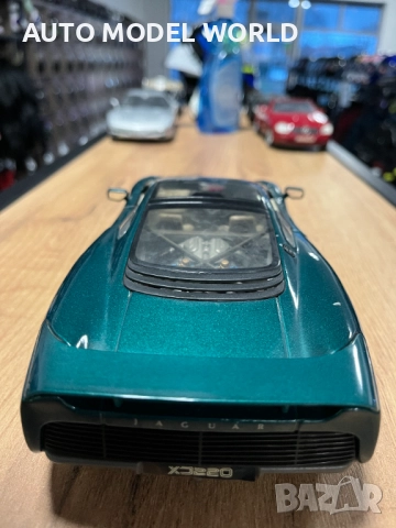 МАISTO колекционерски модел JAGUAR XJ220 2004 г. 1:18 мащаб, снимка 5 - Колекции - 52879186