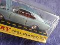 Opel Record 1.43 Coupe 1900 Dinky Toys Top Diecast , снимка 6