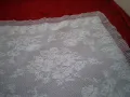 Красива бяла квадратна  плетена на една кука покривка, снимка 5