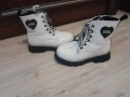 Топли бели детски ботушки №29, снимка 1
