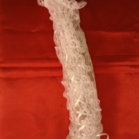 Нови бели дълги дантелени ръкавици без пръсти  40 см , снимка 2 - Ръкавици - 44802532
