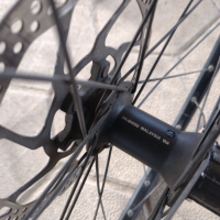 капла 29'' задна Shimano FH-M4050 + диск шимано 180мм., снимка 3 - Части за велосипеди - 44340330