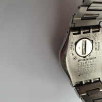 Кварцов часовник SWATCH, снимка 5 - Антикварни и старинни предмети - 44617216