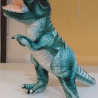 Плюшена играчка на динозавър, снимка 1 - Плюшени играчки - 41207815