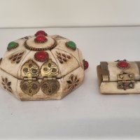Антични кутии за бижута от кост, месинг и камъни  ! , снимка 2 - Антикварни и старинни предмети - 41330445