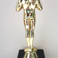 Madame Tussauds Vienna Oscar Award Souvenir, снимка 2 - Арт сувенири - 40249102