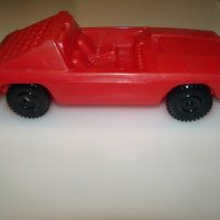 Червена пластмасова кола соц играчка, снимка 7 - Коли, камиони, мотори, писти - 44342707