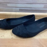 Дамски пантофки, снимка 1 - Дамски ежедневни обувки - 44417654