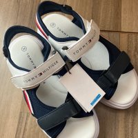 Сандали Tommy Hilfiger, снимка 1 - Детски сандали и чехли - 41241441