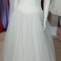 ултра сияеща сватбена рокля с обем, снимка 5 - Сватбени рокли - 39109965