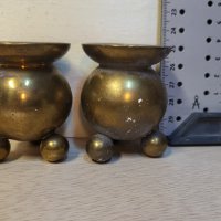 Два малки сладки месингови свещника, Швеция, снимка 1 - Антикварни и старинни предмети - 42141755