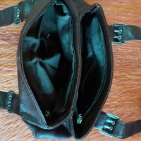 Дамска чанта тъмно кафява на цвят , снимка 8 - Чанти - 35802486