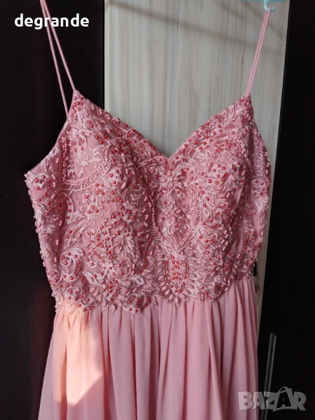 Официална рокля на марката Loana, снимка 1