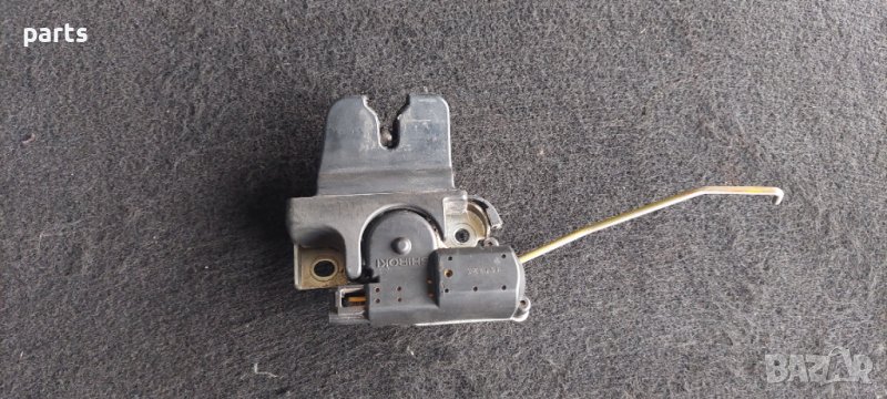 Ключалка Заден Капак Лексус ИС200 N, снимка 1