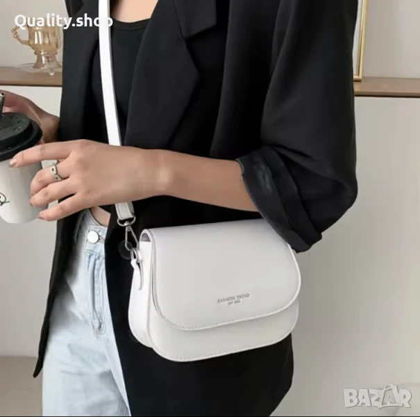 Елегантна бяла дамска чанта, снимка 1