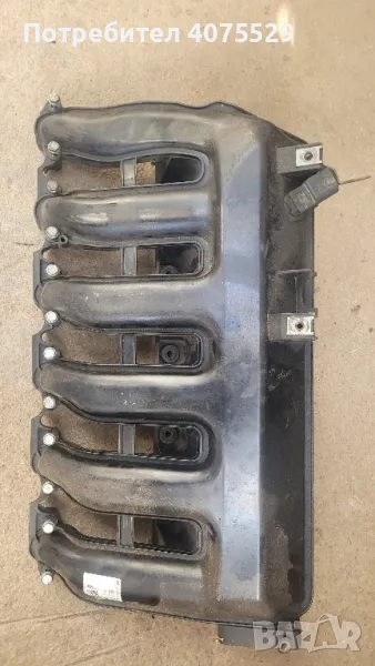 Всмукателен колектор бмв е 60 530 д, снимка 1