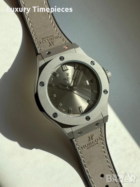 Hublot Classic Fusion Titan Unisex 36mm, снимка 1