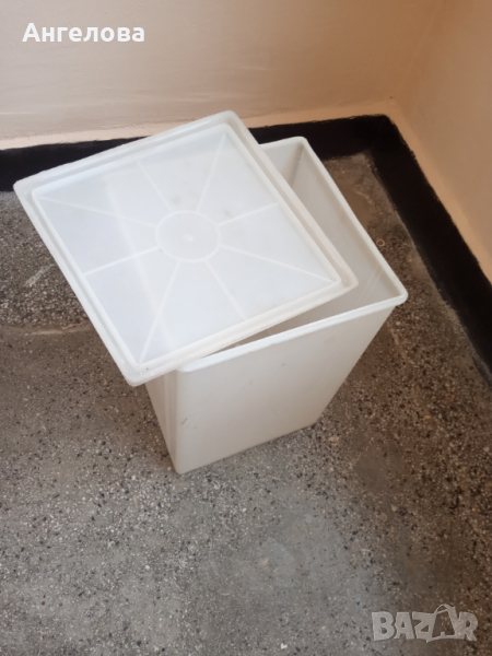 Кутия, снимка 1