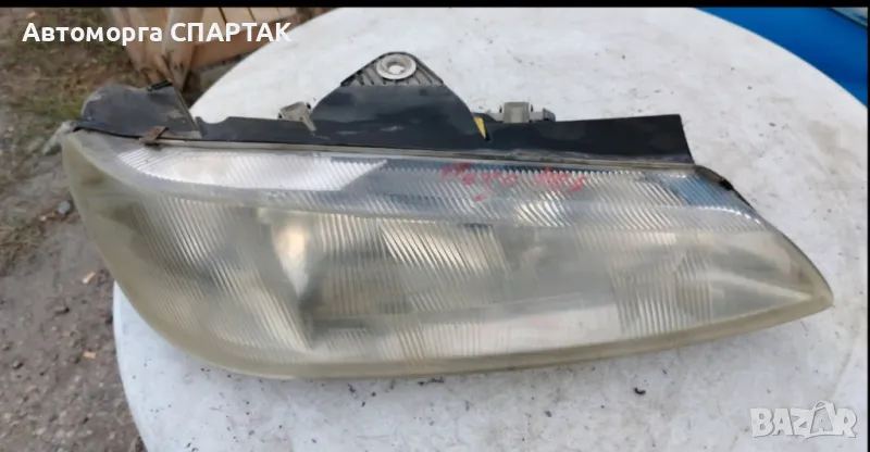 Ляв и десен фар за Пежо 406, снимка 1
