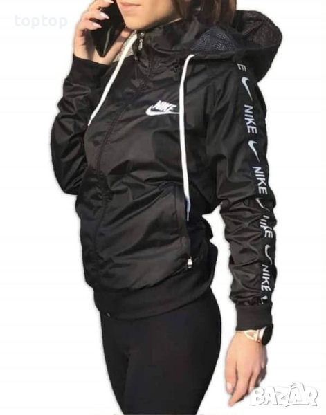 Дамска Ветровка На Едро на Дребно , снимка 1