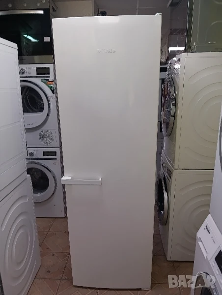 XXL огромен вертикален фризер Miele A+++ с 8 чекмеджета 2 години гаранция Made in Germany!, снимка 1