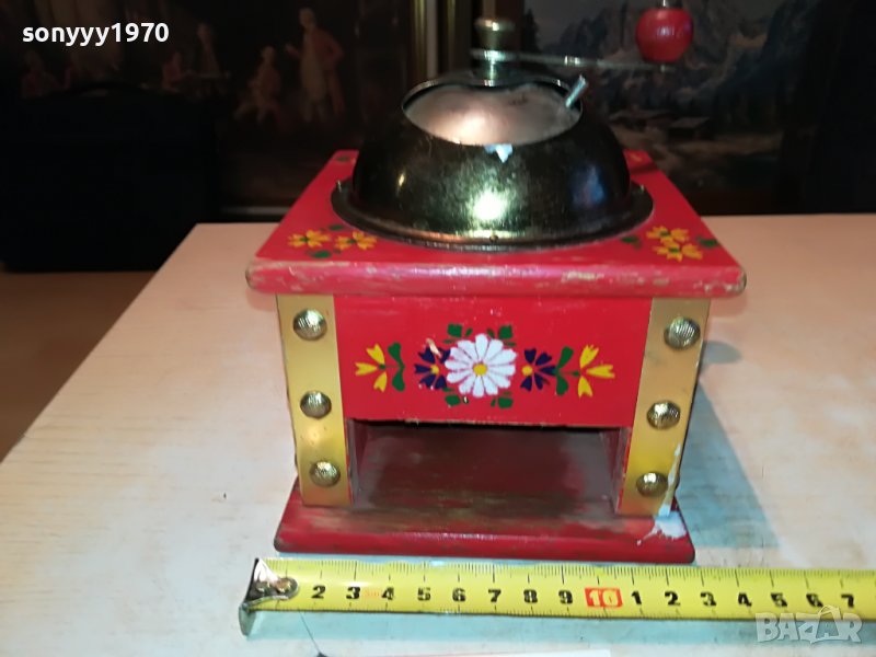 РЕТРО МЕЛНИЦА ОТ ФРАНЦИЯ 1911222042, снимка 1