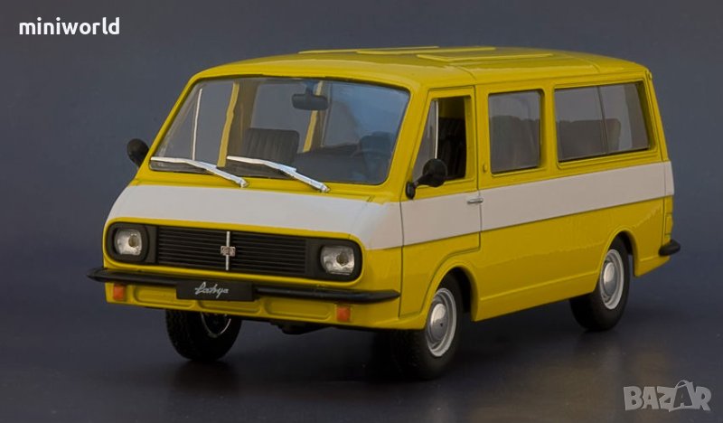 РАФ 2203 Латвия микро-автобус 1976 - мащаб 1:43 на DeAgostini моделът е нов в блистер, снимка 1