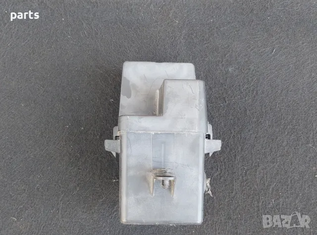 Бушонна Кутия и Релета VW Голф 4 N:166 (2)
- Ауди
- 1J0941391A, снимка 3 - Части - 49982399