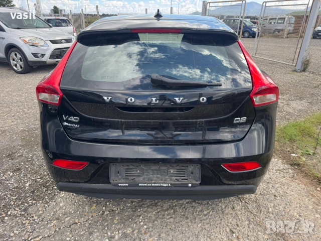 Volvo V40. 2.0 120k на части , снимка 5 - Автомобили и джипове - 53459458