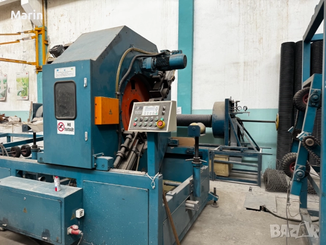 Продавам машина за производство на гофрирани полиетиленови тръби, снимка 2 - Други машини и части - 52627304