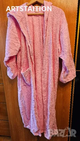 Два дамски хавлиени халата с качулка и без, снимка 4 - Други - 47754032