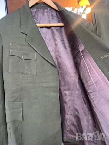Продавам офицерска униформа ранен соц , снимка 2 - Други ценни предмети - 50762852
