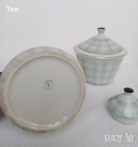 Порцеланови чайник и захарница СИП, снимка 3 - Антикварни и старинни предмети - 52436383