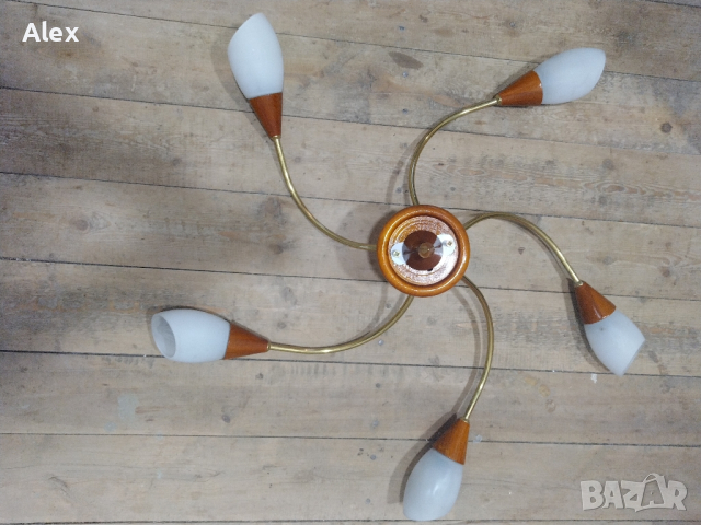 Лампи за таван