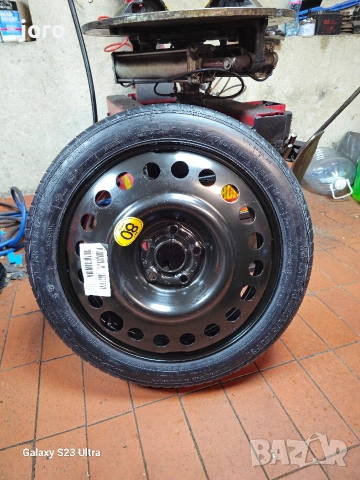 Патерица Opel Mokka 