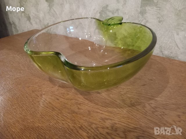 Стъклена купа ябълка , снимка 2 - Аксесоари за кухня - 41914202
