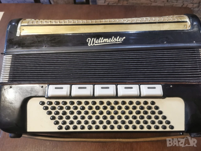 акордеон WELTMEISTER  - 96 БАСА, снимка 4 - Акордеони - 53165288