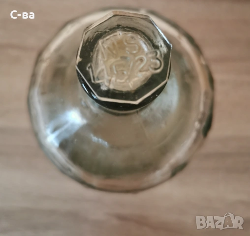 Стъклено шише , снимка 2 - Антикварни и старинни предмети - 53354590