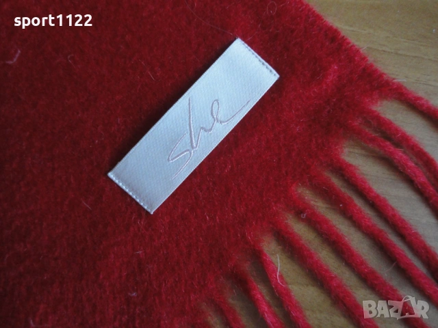 Нов немски шал/75% кашмир, снимка 2 - Шалове - 53076388