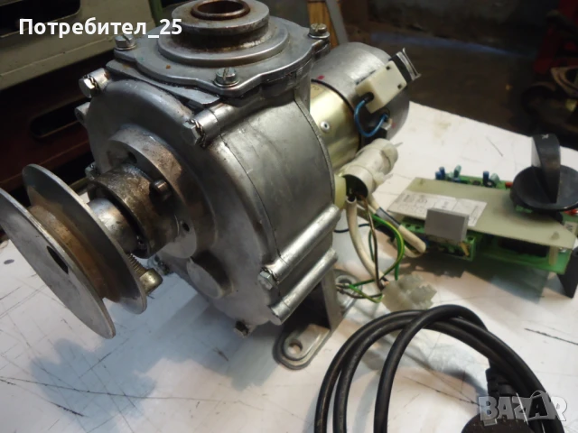 Мотор- редуктор, снимка 2 - Електродвигатели - 50706441