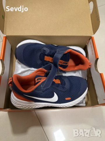 Детски маратонки NIKE (29,5)