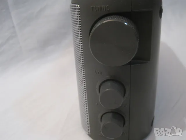 SONY ICF-703L-радиоапарат, снимка 10 - Аудиосистеми - 48089764