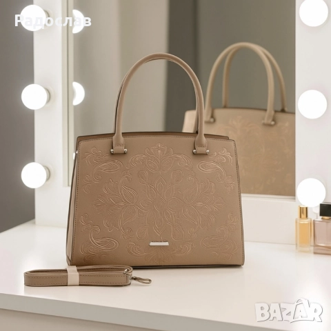 Дамска чанта-стил и практика в едно!, снимка 5 - Чанти - 51669018