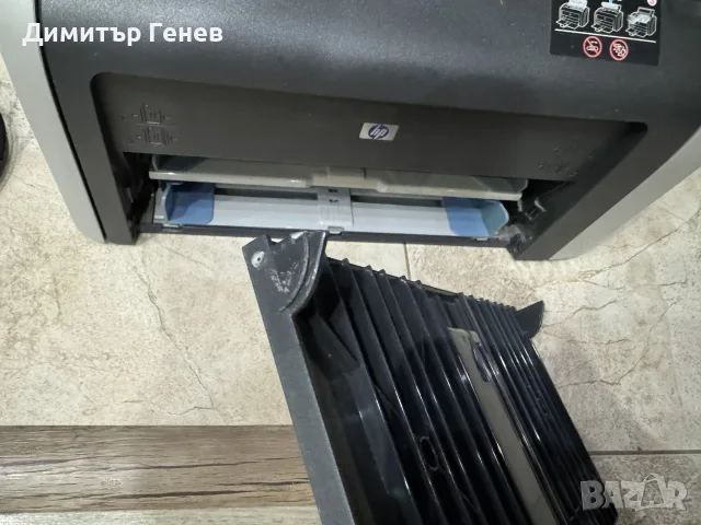 Продавам лазерен принтер HP LaserJet 1015, снимка 3 - Принтери, копири, скенери - 55827254