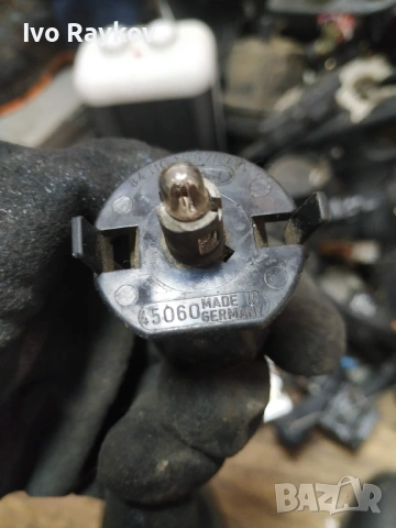 Бутон парно за FORD ESCORT , 84BG18578CA, снимка 5 - Части - 53747305