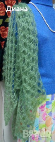 Дамски шалове-ръчно плетиво, снимка 14 - Шалове - 34685406