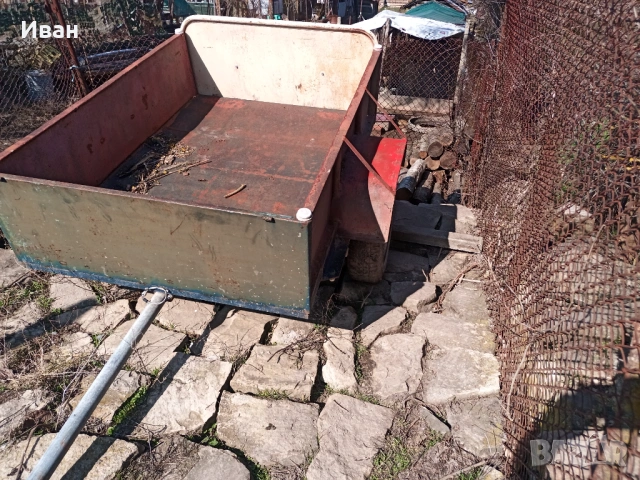 мазда 323, снимка 8 - Автомобили и джипове - 53726244