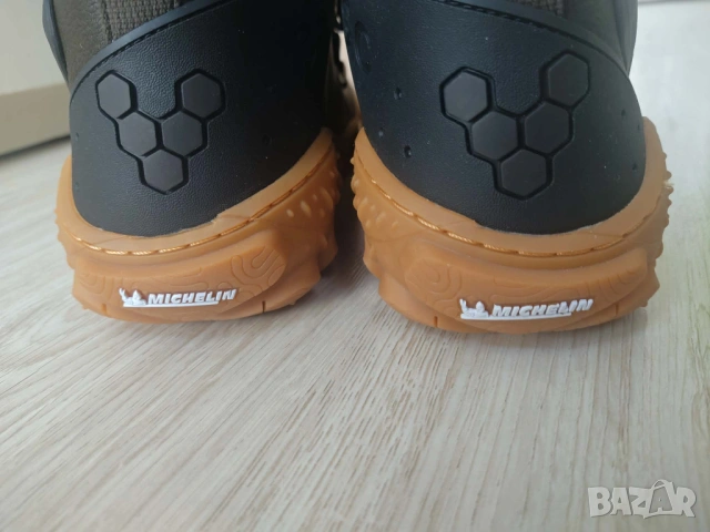Чисто нови Vivobarefoot Tracker Forest Esc EU 45, снимка 4 - Спортни обувки - 53803339