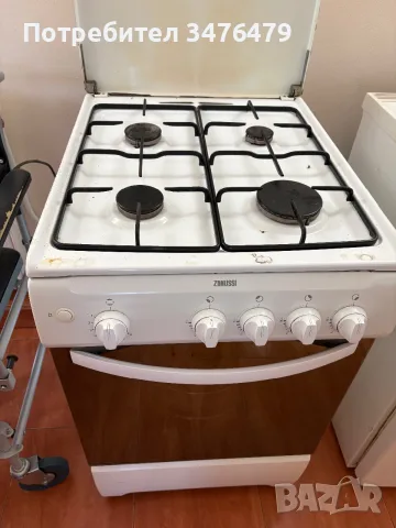 Газова печка ZANUSSI - използвана, лично предаване, снимка 2 - Печки, фурни - 56079386